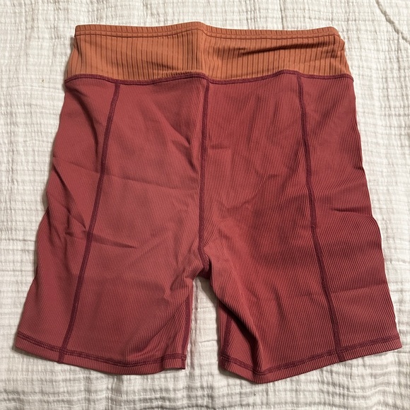 FOR LOVE & LEMONS Dani biker shorts - NWT - Size L - Picture 3 of 7